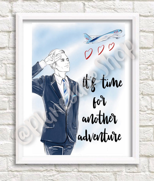 Male TUI flight attendant travel print