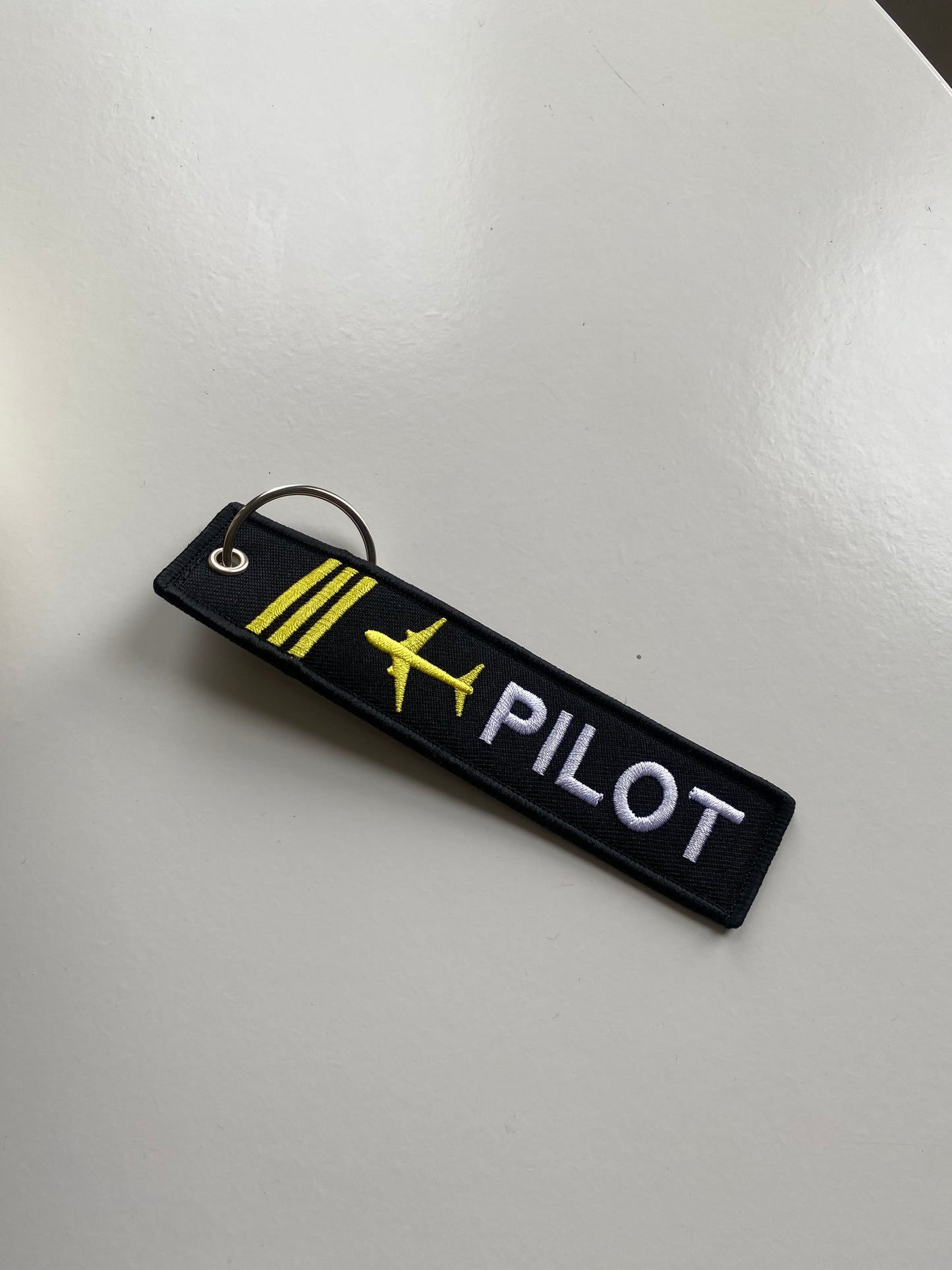 Black pilot luggage tag